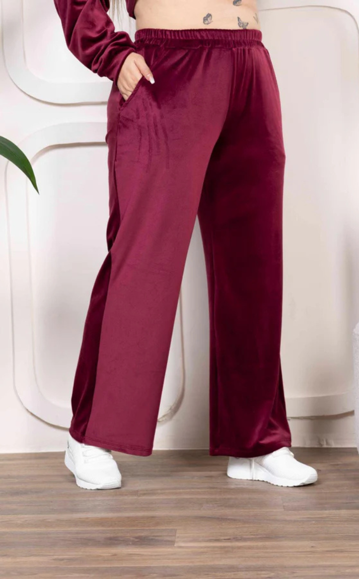 Sports Set Red Velvet