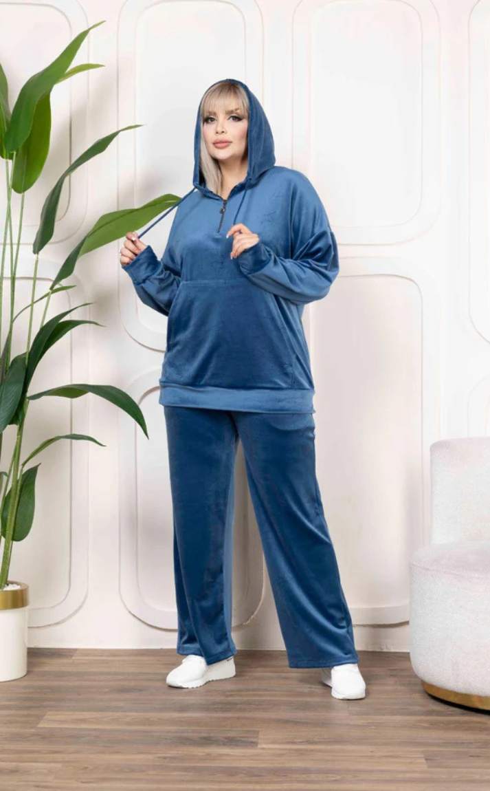Sports Set Blue Velvet MJE 787