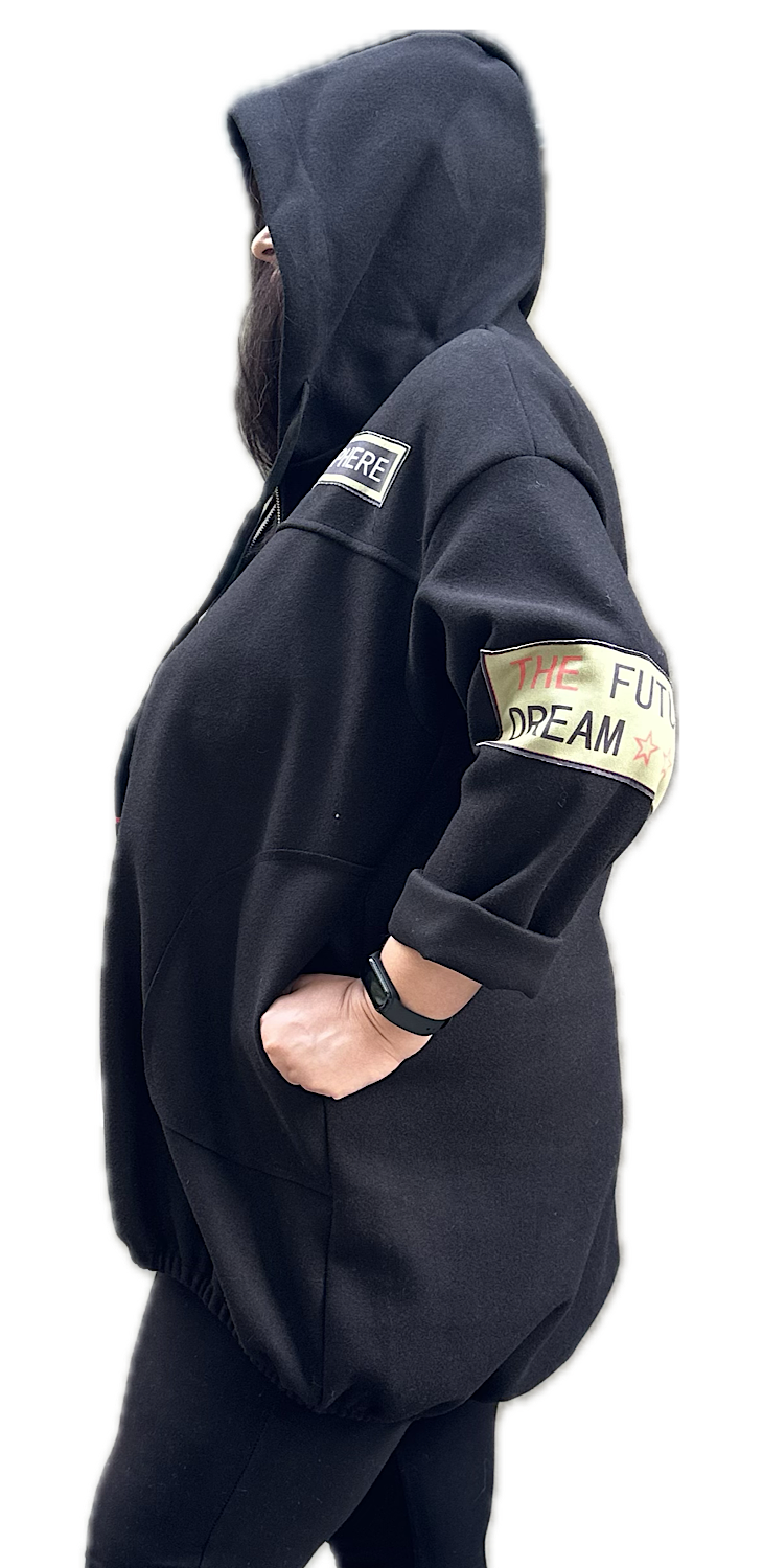 Hanorac pentru femeie neagră în mărime mare - Zaria